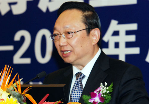 消費(fèi)維權(quán)專家、中消協(xié)原副秘書長武高漢